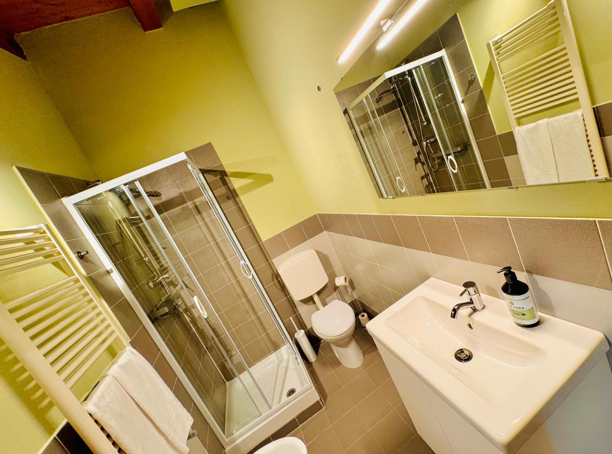 Crops City Stay Apartment 14 Triest Zewnętrze zdjęcie